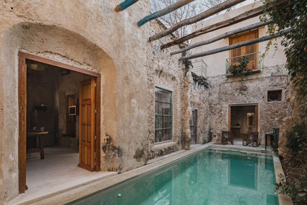 Casa colonial restaurada con piscina privada en Campeche | Casonas MX